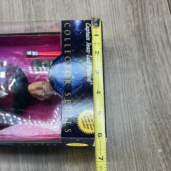 Star Trek Collector Series Capt. Jean-Luc Picard Command Edition-Playmates Toys - Picture 7 of 8